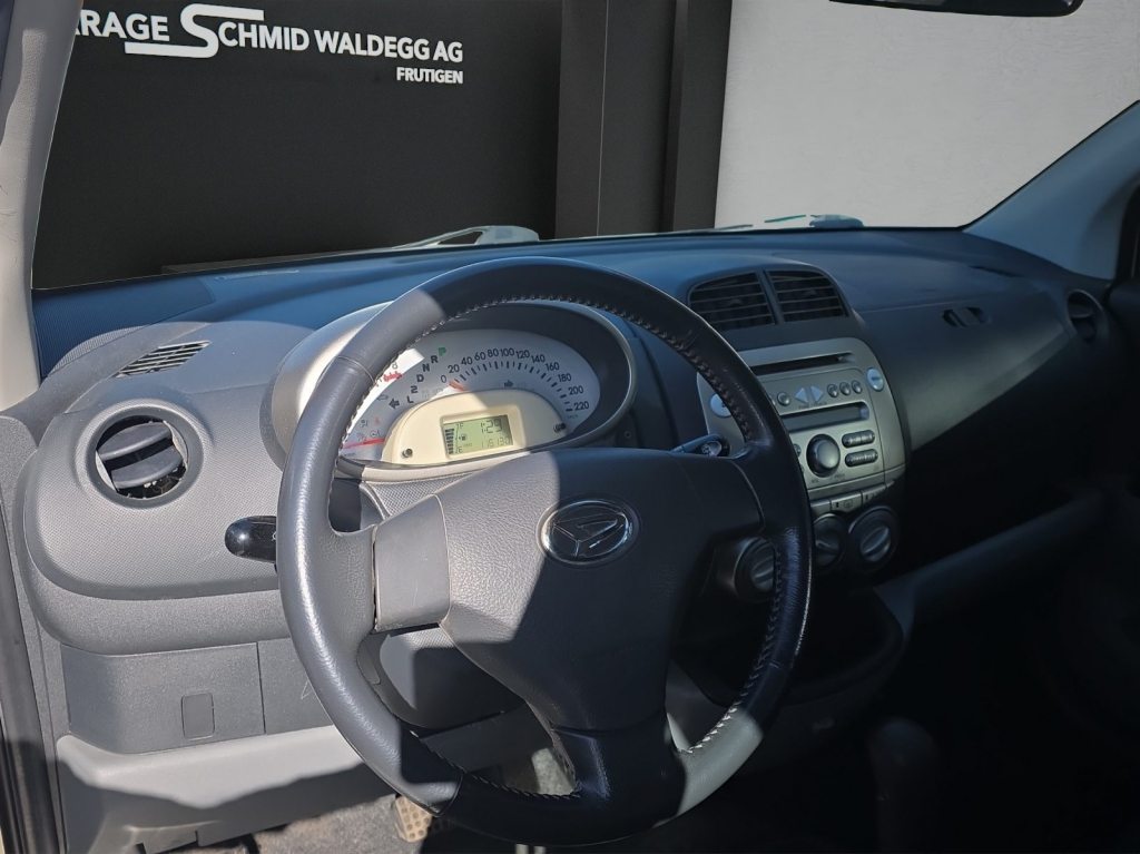 DAIHATSU SIRION 1.3 eco 4WD, Petrol, Second hand / Used, Automatic - 6