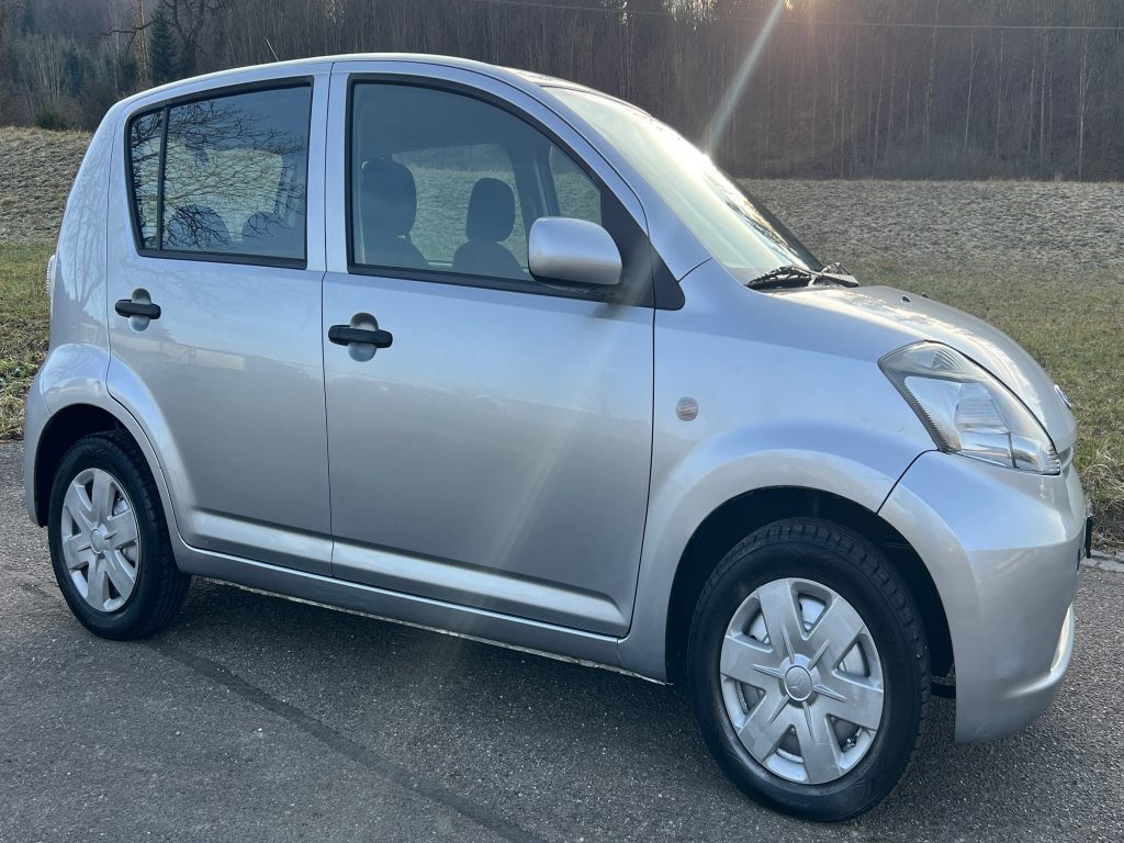 DAIHATSU SIRION 1.0 eco-top 2WD, Benzina, Occasioni / Usate, Manuale - 2
