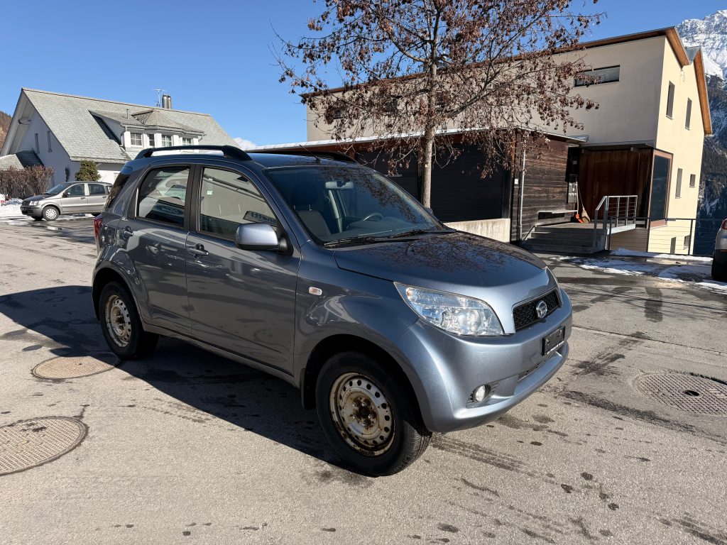 DAIHATSU TERIOS 1.5 4x4, Benzin, Occasion / Gebraucht, Handschaltung - 3