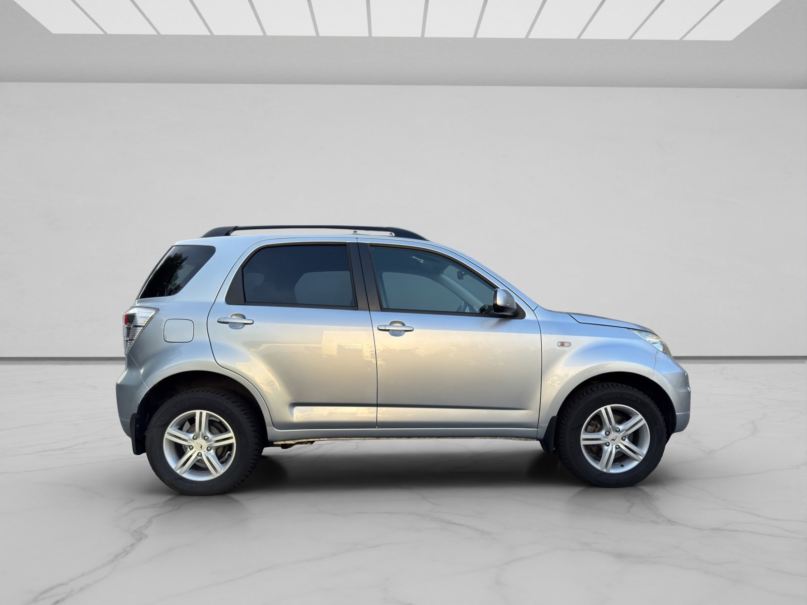 DAIHATSU Terios 1.5 16V SX 4WD, Petrol, Second hand / Used, Manual - 7