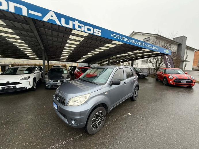 DAIHATSU Terios 1.5 16V 4WD, Petrol, Second hand / Used, Manual