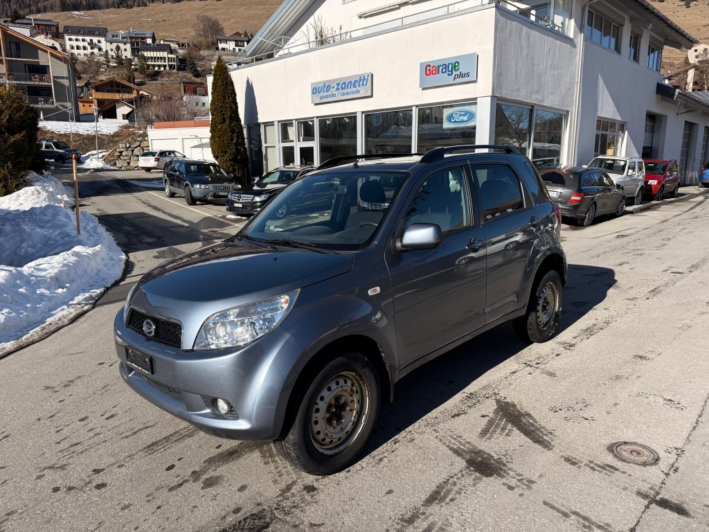 DAIHATSU TERIOS 1.5 4x4, Benzin, Occasion / Gebraucht, Handschaltung - 2