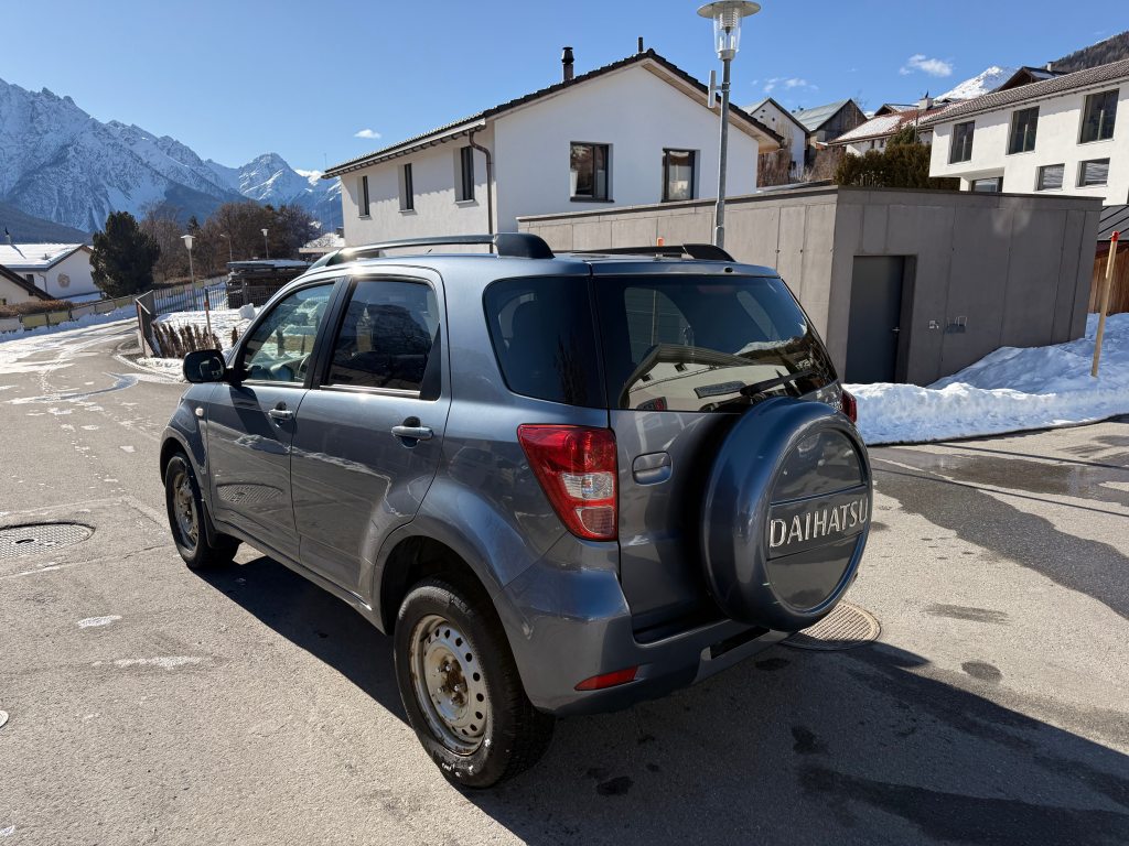 DAIHATSU TERIOS 1.5 4x4, Benzin, Occasion / Gebraucht, Handschaltung - 5
