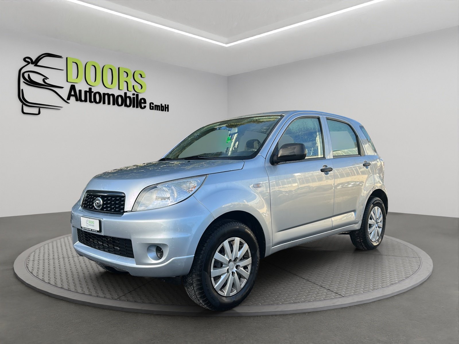 DAIHATSU Terios 1.5 16V 4WD Automatic, Petrol, Second hand / Used, Automatic - 3