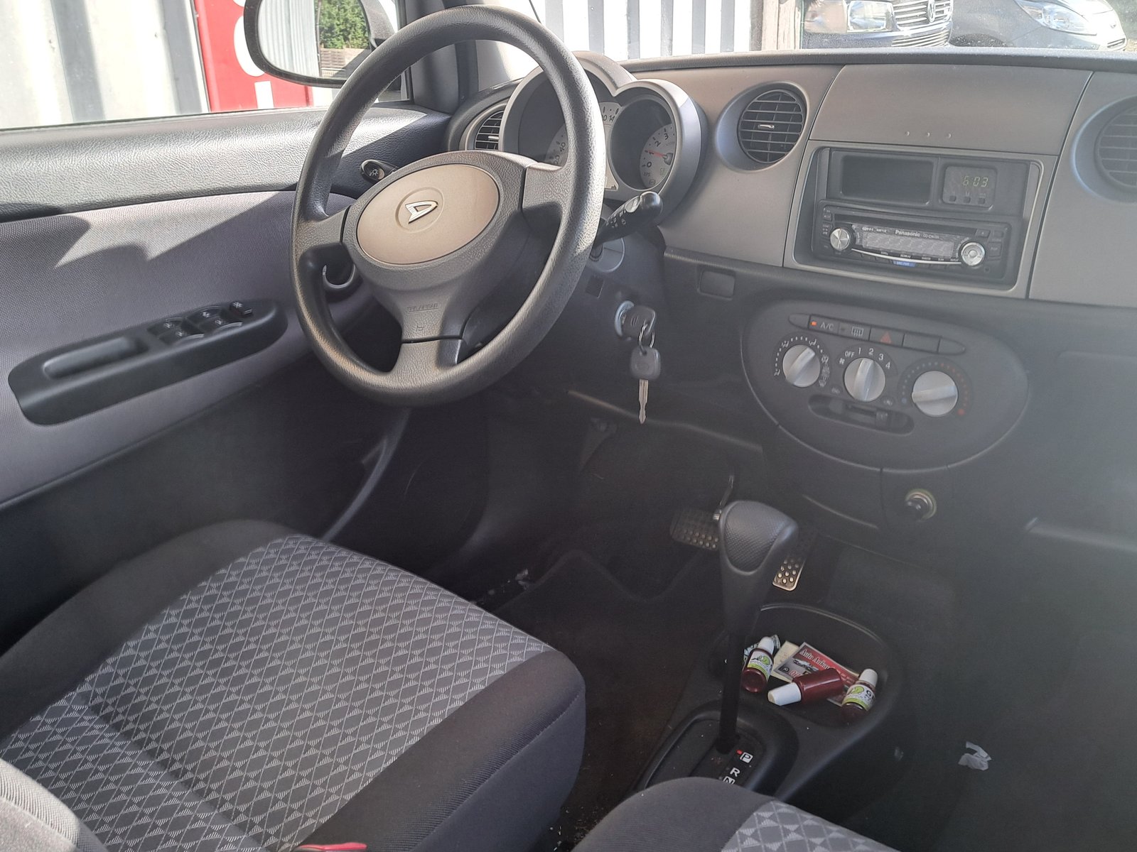 DAIHATSU Trevis 1.0, Petrol, Second hand / Used, Manual - 2