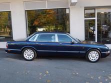 DAIMLER V8 4.0 S/C, Petrol, Second hand / Used, Automatic - 6