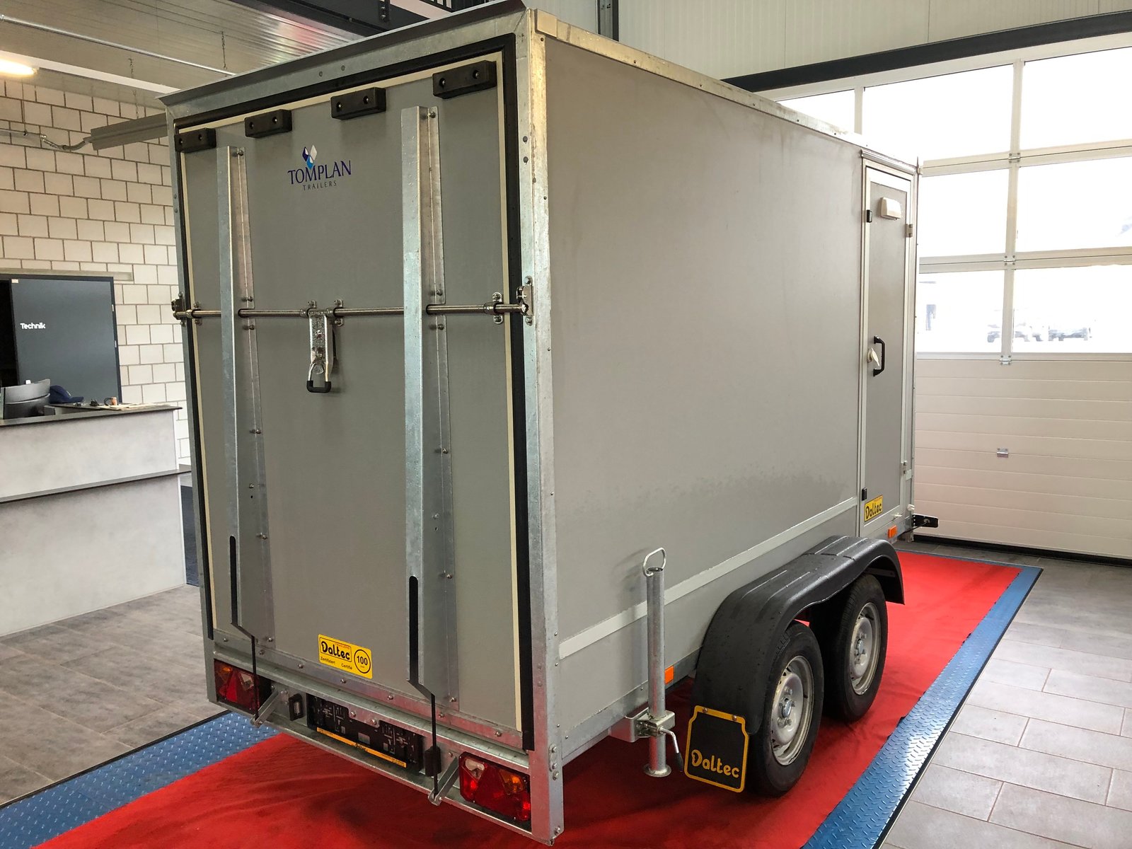 DALTEC Tomplan 2700, Auto nuove - 5