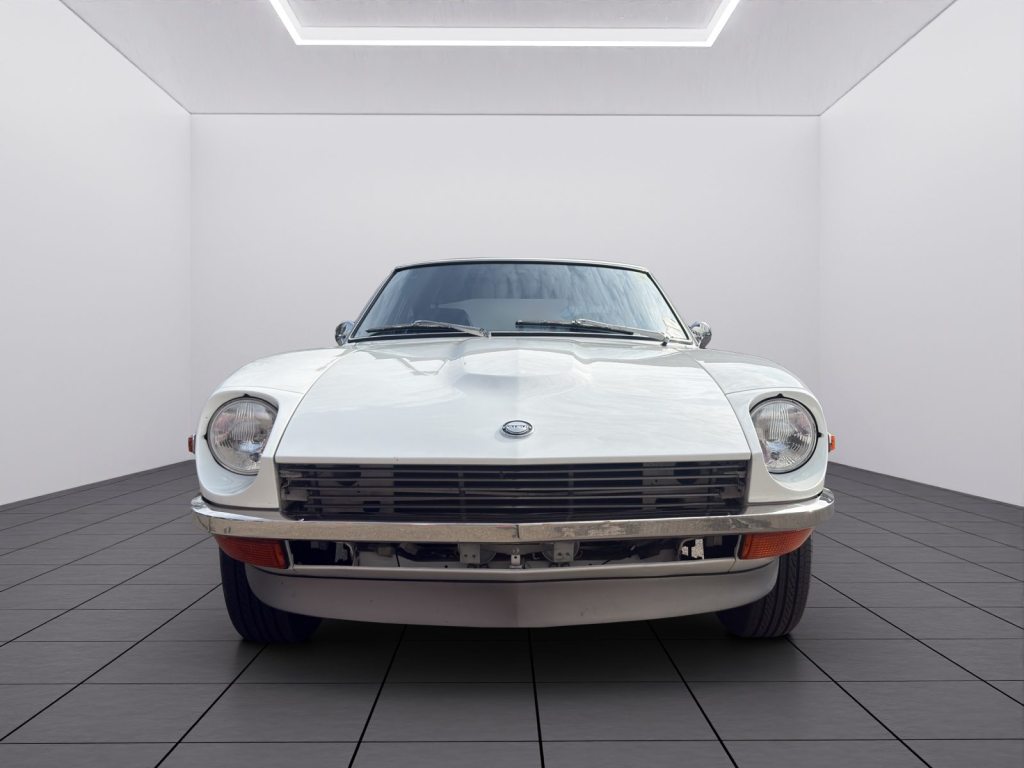 DATSUN 240 Z, Petrol, Second hand / Used, Manual - 2
