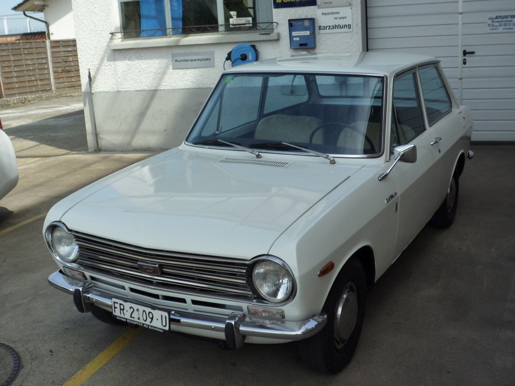 DATSUN 1000 LB10, Petrol, Second hand / Used, Manual - 4