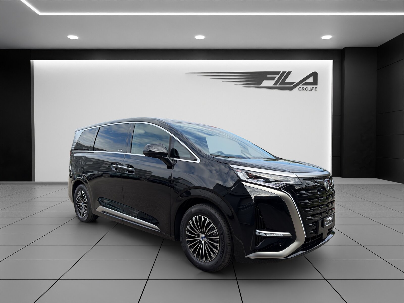 DENZA D9 GT DM-i Ultimate AW, Plug-in-Hybrid Petrol/Electric, New car, Automatic - 7