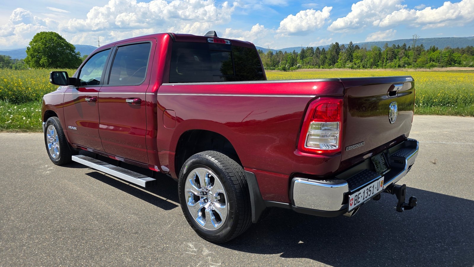 DODGE 1500 Crew Cab 5.7 Hemi Bighorn, Essence, Occasion / Utilisé, Automatique - 6