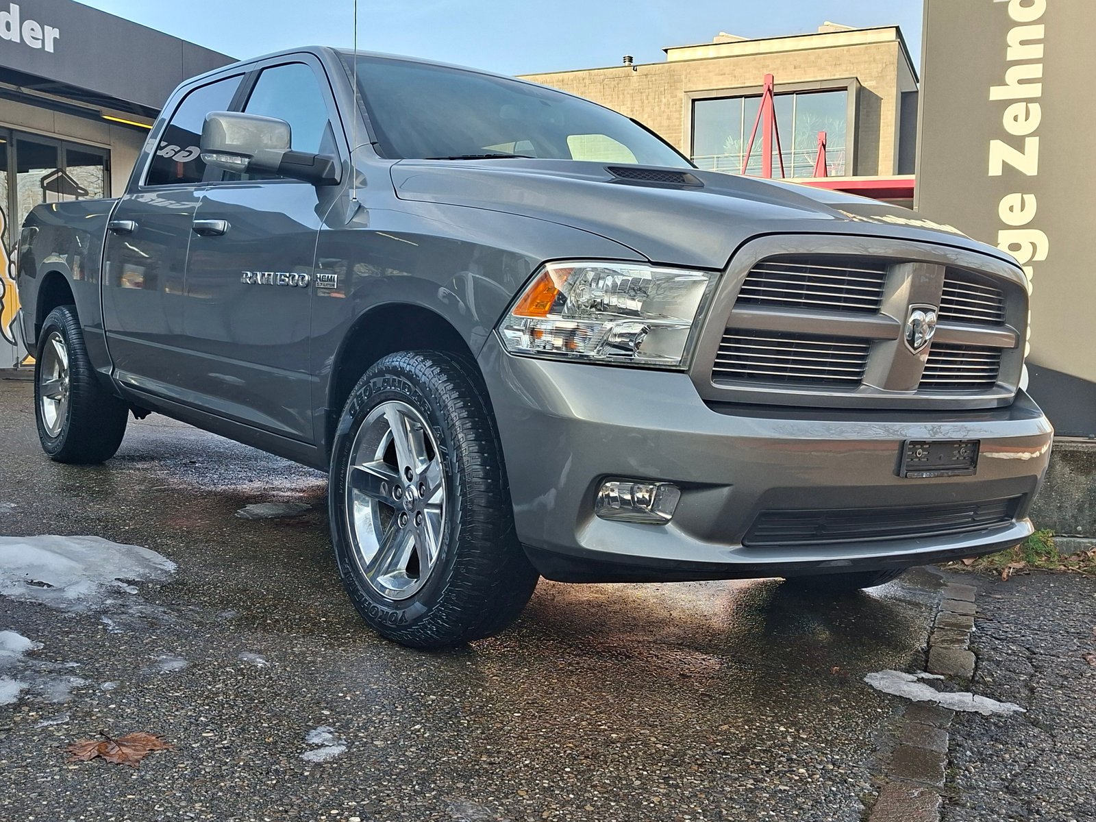 DODGE 1500 HEMI 5700, Essence, Occasion / Utilisé, Automatique - 2