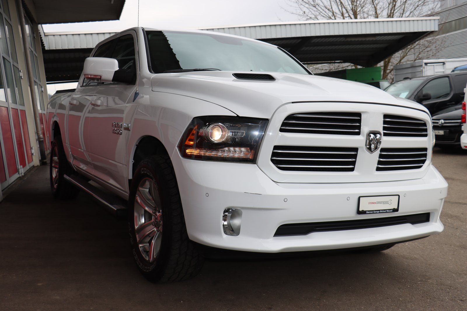 DODGE 1500 CrewCap Sport, Essence, Occasion / Utilisé, Automatique - 4