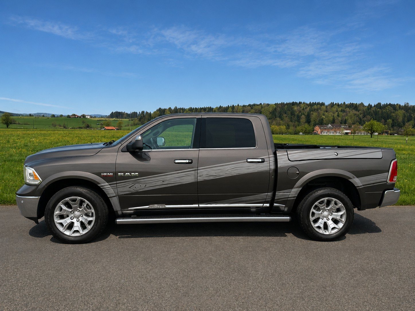 DODGE 1500 CrewCab Limited **10500 KG Anhängelast**, Benzin, Occasion / Gebraucht, Automatik - 3