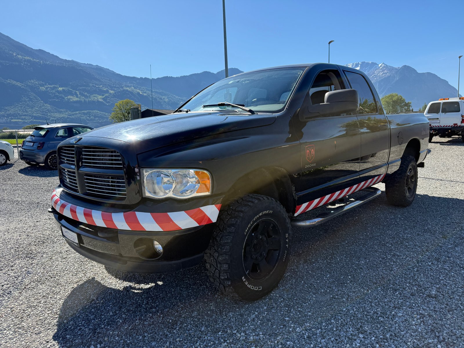 DODGE 2500 SLT QUAD CAB 5.9 Cummins, Diesel, Second hand / Used, Manual - 4