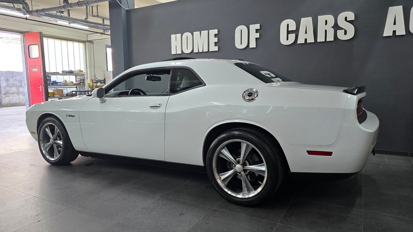 DODGE Challenger 5.7 V8 HEMI R/T, Essence, Occasion / Utilisé, Automatique - 6