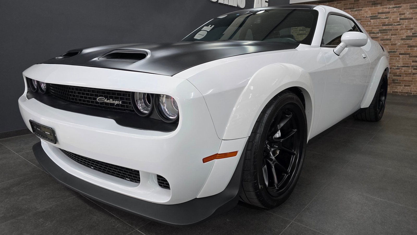 DODGE Challenger 5.7 V8 HEMI T/A Widebody Kit, Benzin, Occasion / Gebraucht, Automatik - 4