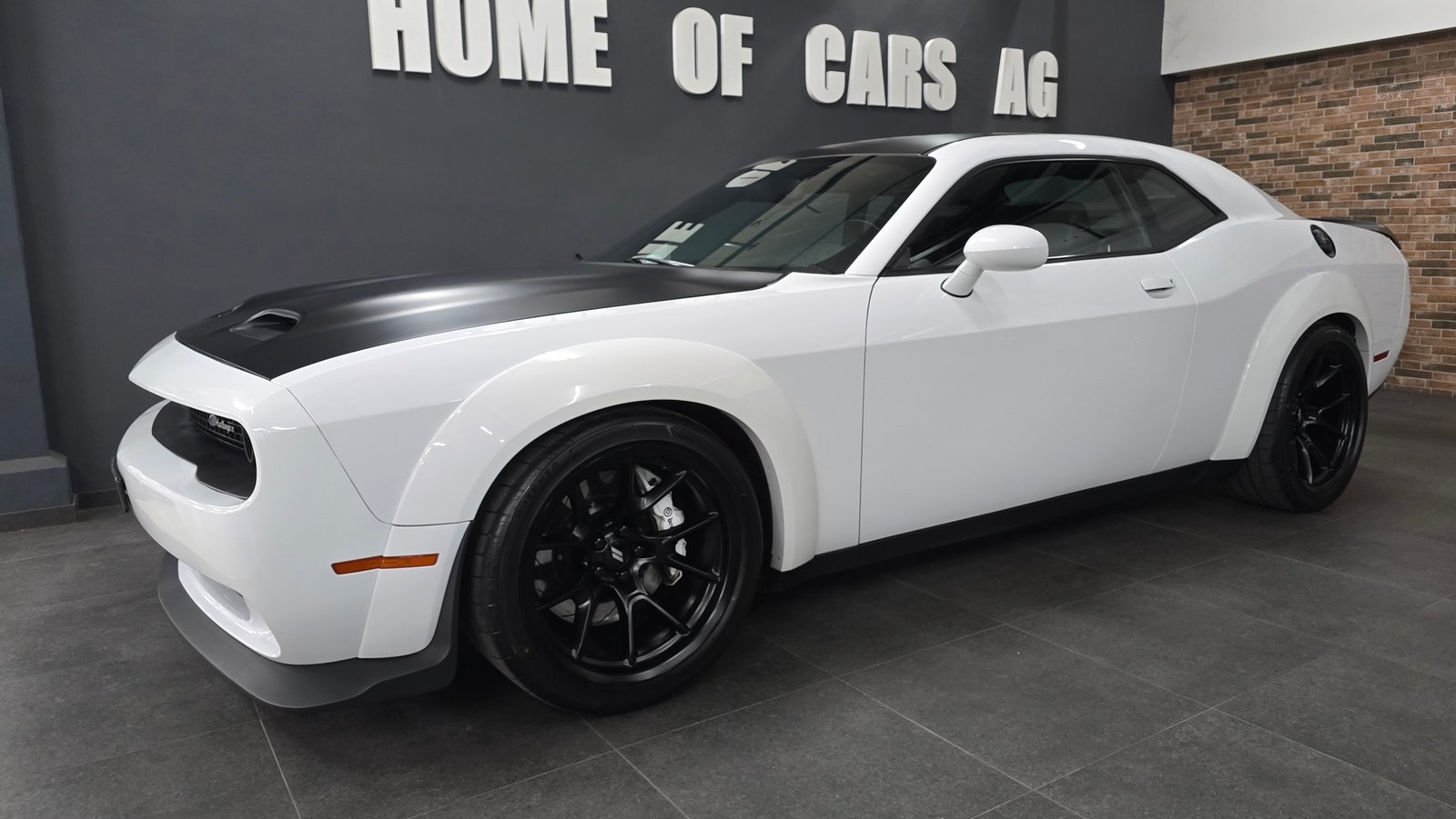 DODGE Challenger 5.7 V8 HEMI T/A Widebody Kit, Benzin, Occasion / Gebraucht, Automatik - 6