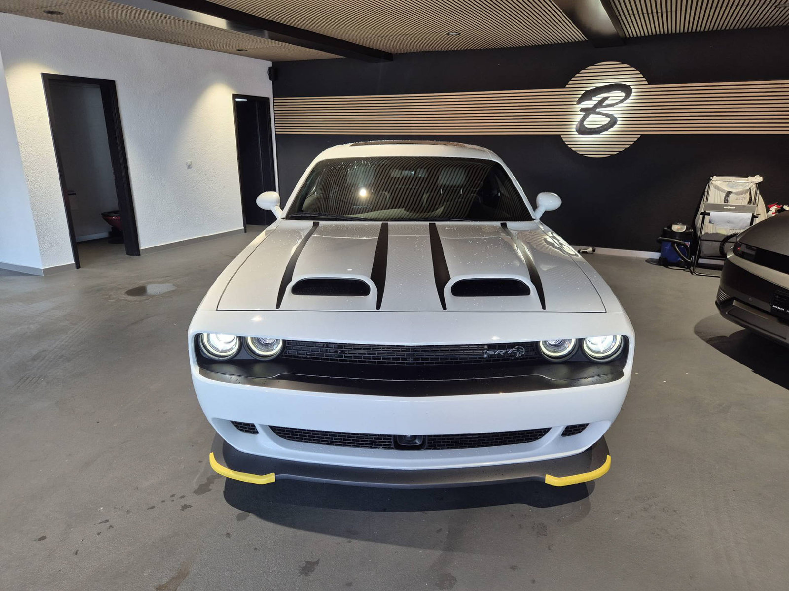 DODGE Challenger 6.2 V8 SC HEMI SRT Hellcat, Benzin, Occasion / Gebraucht, Automatik - 2