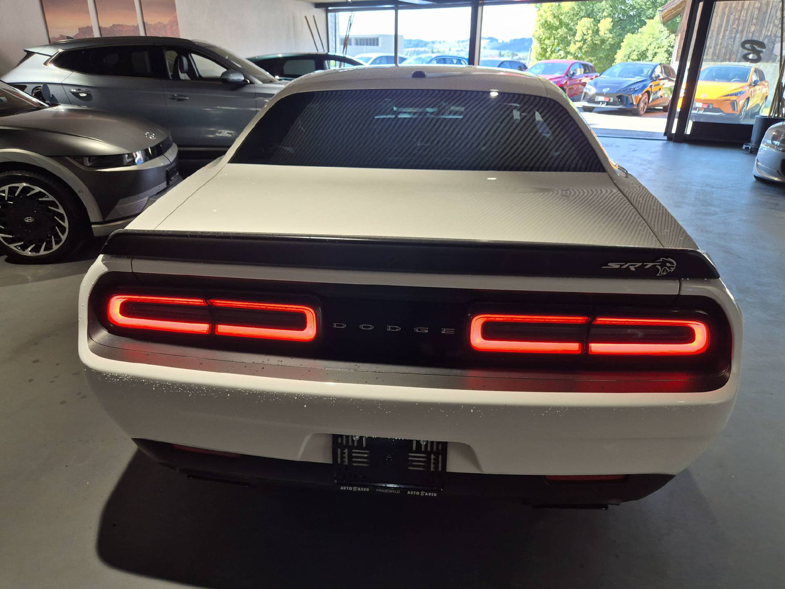 DODGE Challenger 6.2 V8 SC HEMI SRT Hellcat, Benzin, Occasion / Gebraucht, Automatik - 7