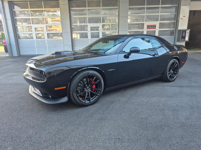 DODGE Challenger 5.7 R/T Shaker V8, Essence, Occasion / Utilisé, Automatique