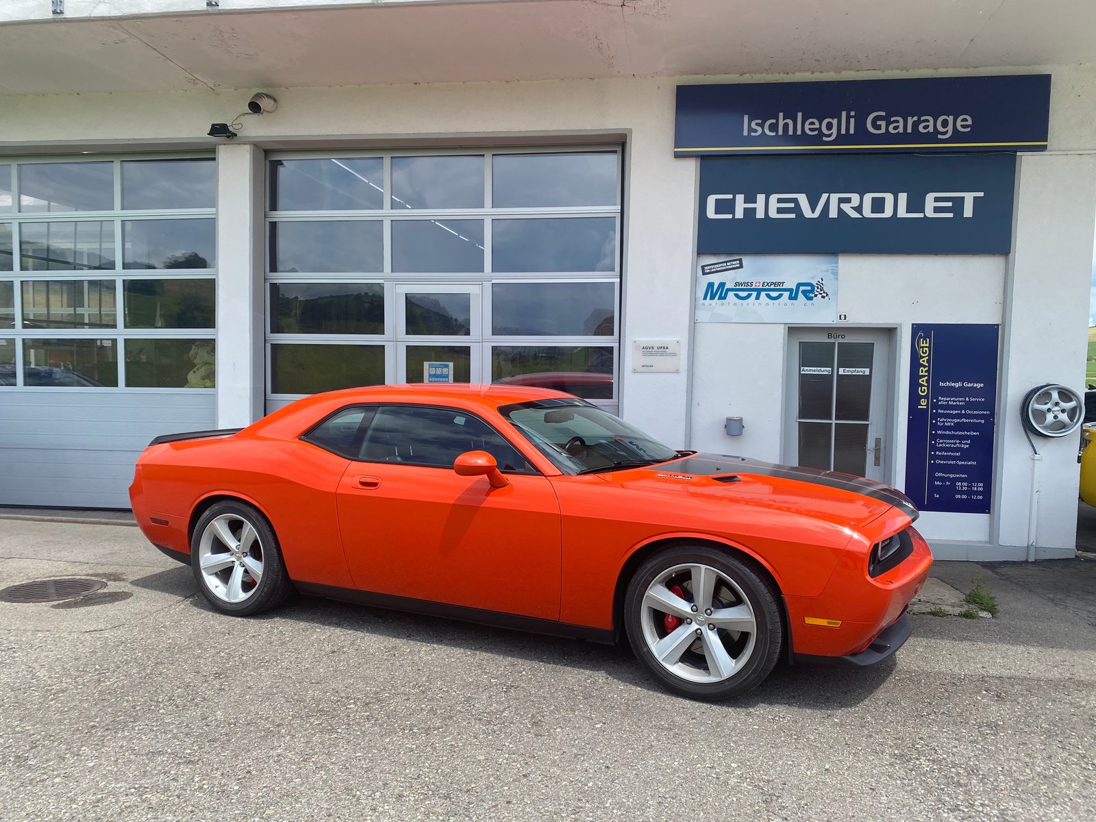 DODGE Challenger SRT 8 First Edition