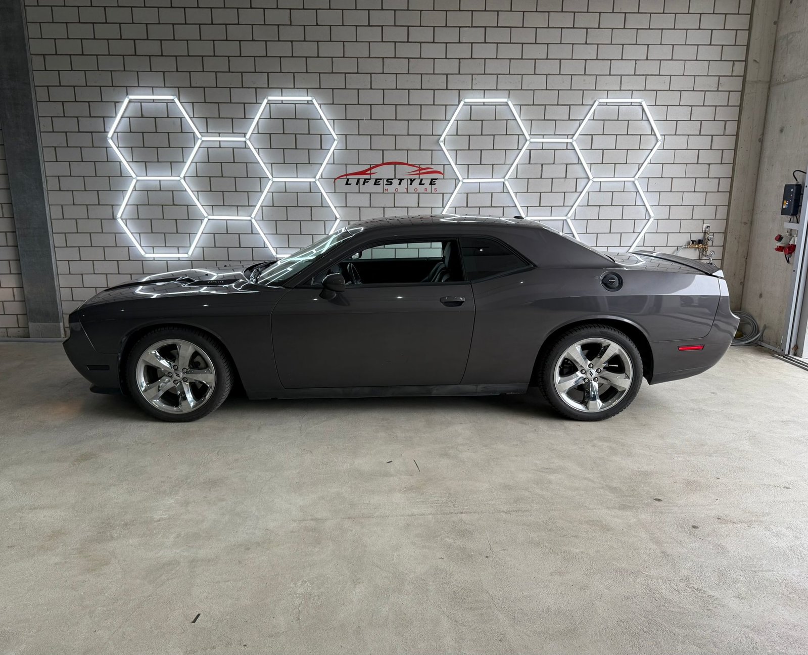 DODGE Challenger R/T, Benzin, Occasion / Gebraucht, Automatik - 2