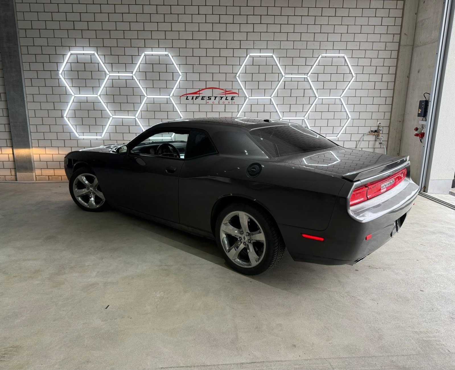 DODGE Challenger R/T, Benzin, Occasion / Gebraucht, Automatik - 3