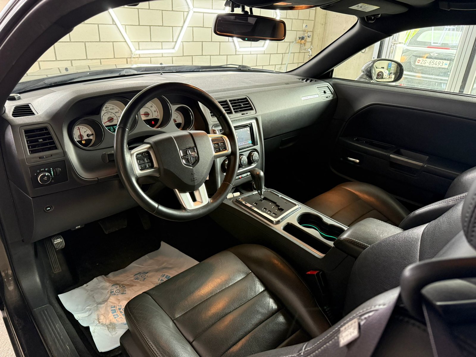 DODGE Challenger R/T, Benzin, Occasion / Gebraucht, Automatik - 7