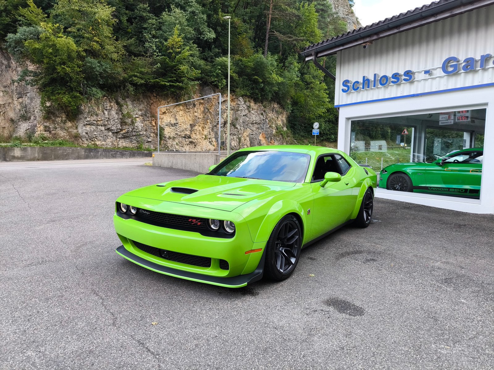 DODGE Challenger R/T Scat Pack Widebody, Petrol, Second hand / Used, Automatic - 6