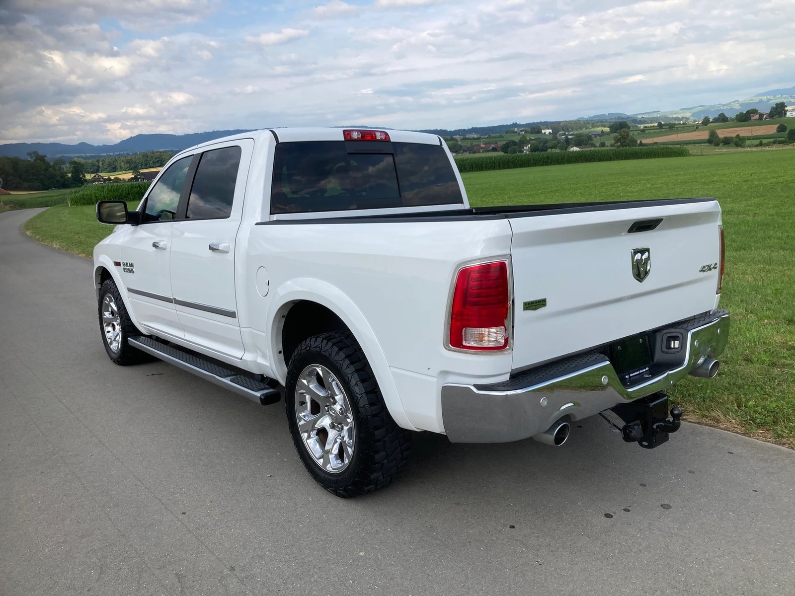 DODGE CrewCab Laramie Diesel **Anhängerkupplung 3.5t **, Diesel, Occasioni / Usate, Automatico - 4