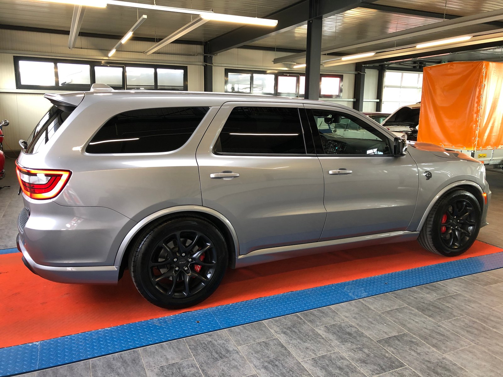 DODGE Durango SRT 6.2-V8 Hellcat AWD, Essence, Occasion / Utilisé, Automatique - 2