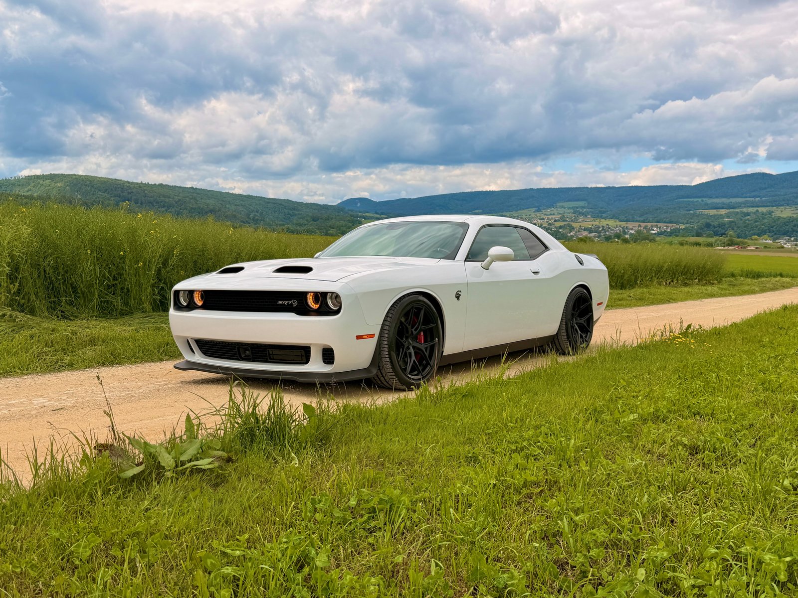 DODGE Hellcat, Benzin, Occasion / Gebraucht, Automatik - 6