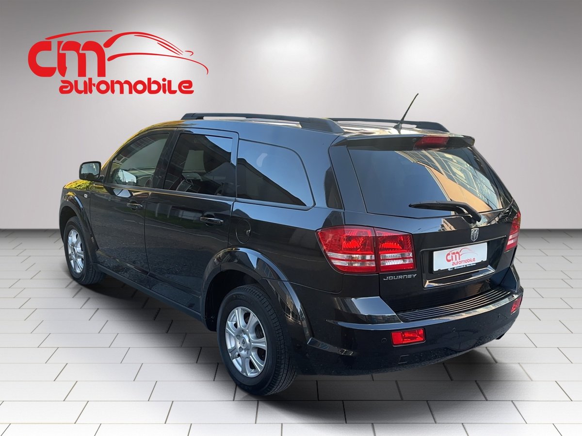 DODGE Journey 2.4 SE, Petrol, Second hand / Used, Automatic - 2