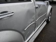 DODGE Nitro 2.8 CRD R/T Automatic, Diesel, Occasion / Utilisé, Automatique - 6