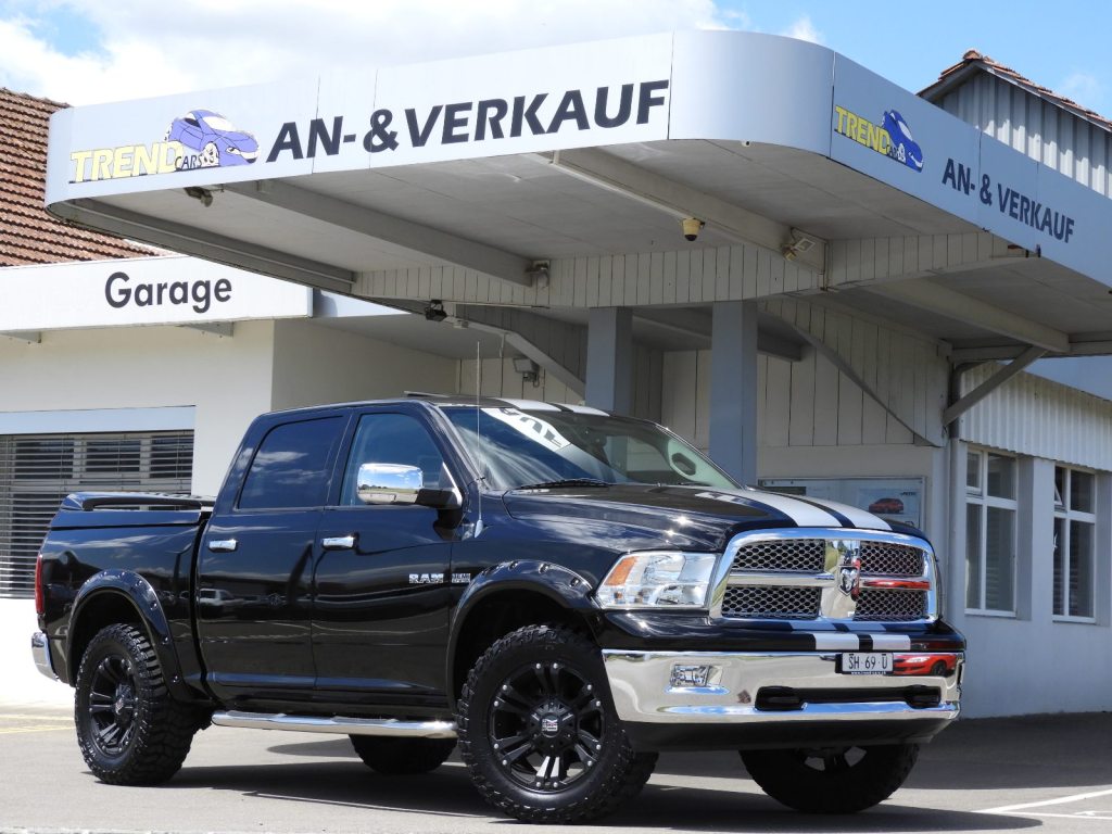 DODGE RAM 1500 Laramie 5.7 V8 HEMI CrewCab Monster Jeep, Benzin, Occasion / Gebraucht, Automatik - 4