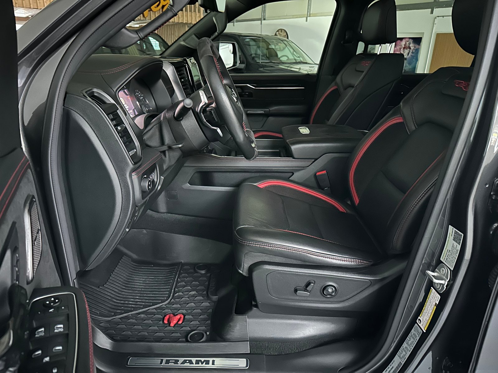 DODGE RAM TRX Level 2, Benzin, Occasion / Gebraucht, Automat - 4