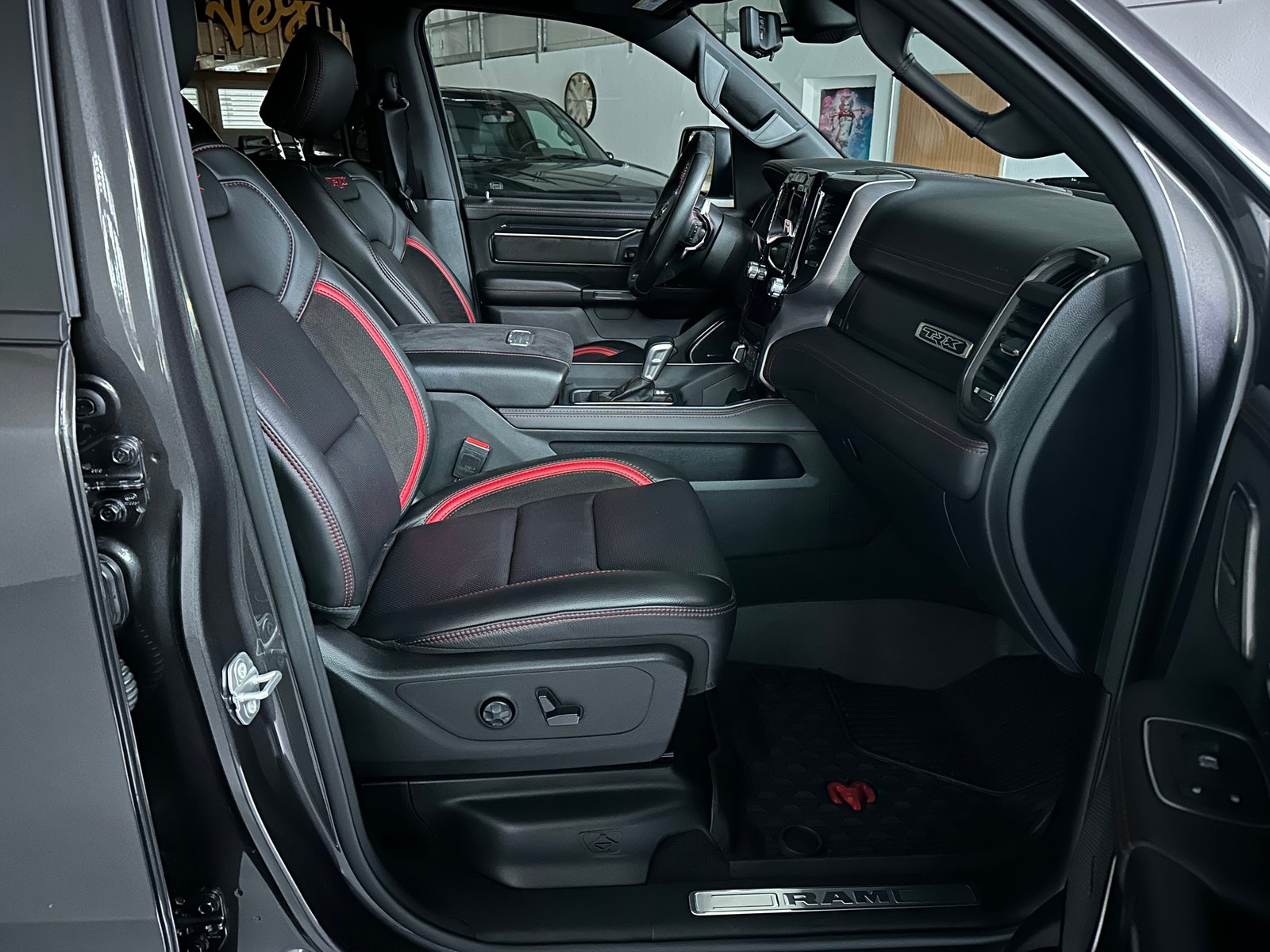 DODGE RAM TRX Level 2, Benzin, Occasion / Gebraucht, Automat - 5