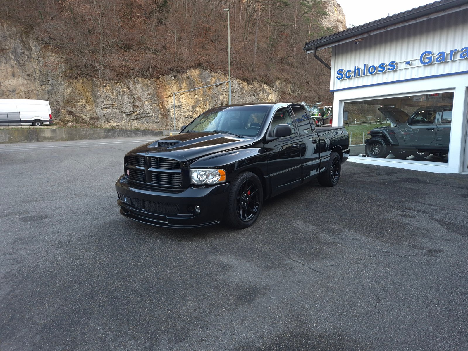 DODGE Ram 1500 SRT-10, Benzin, Occasion / Gebraucht, Automatik - 6