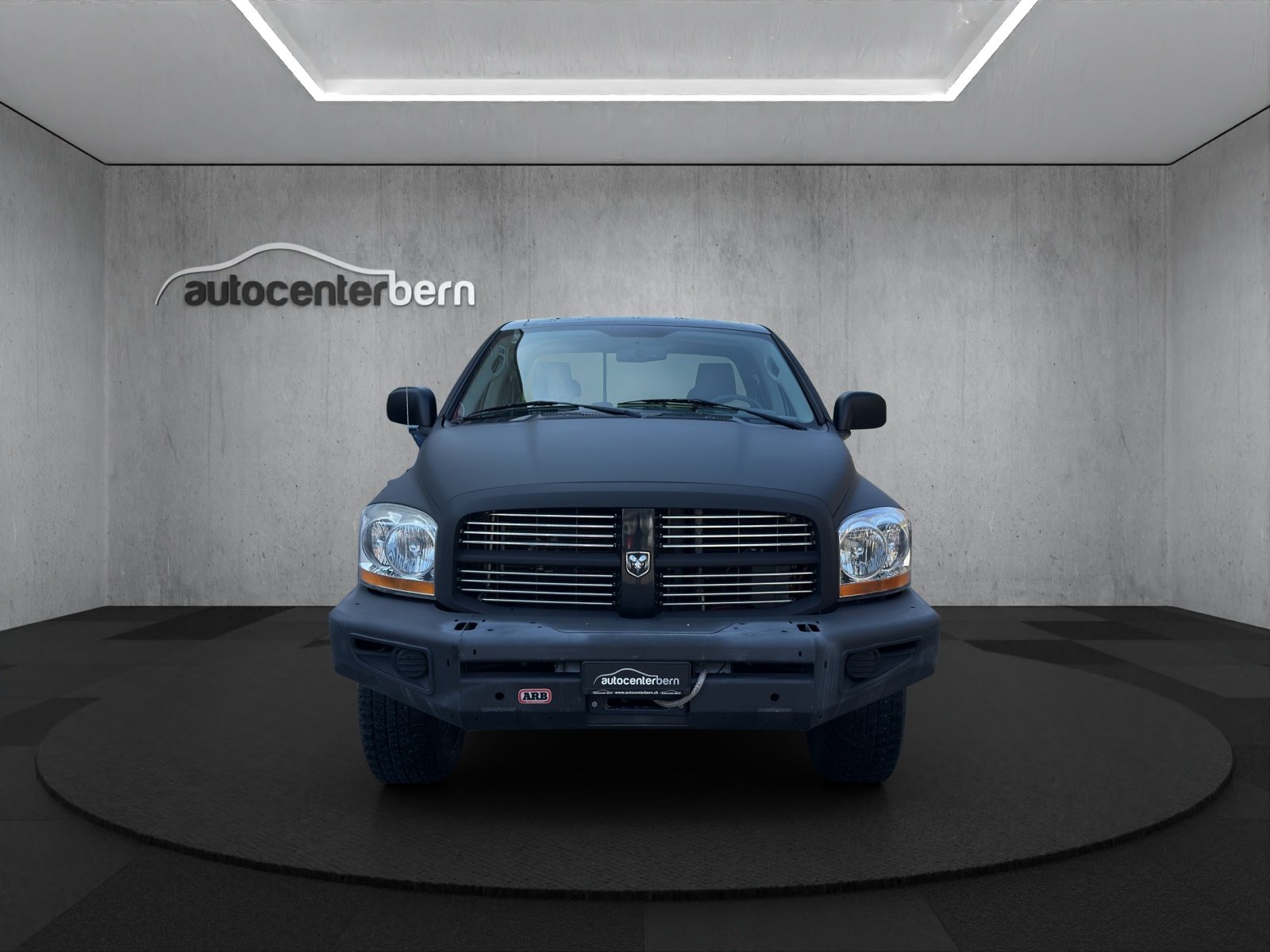 DODGE RAM 5.7, Petrol, Second hand / Used, Automatic - 2