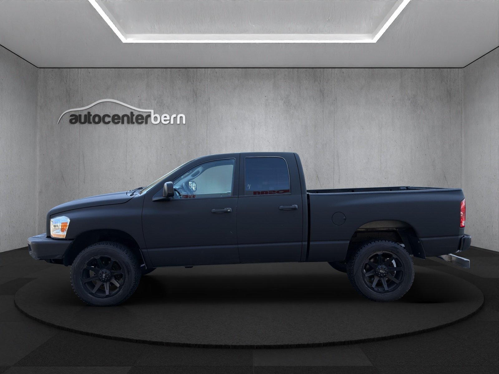 DODGE RAM 5.7, Petrol, Second hand / Used, Automatic - 4