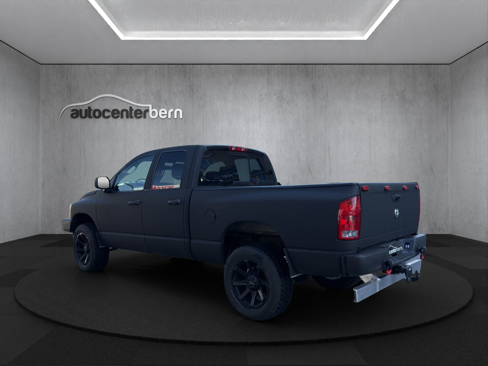 DODGE RAM 5.7, Petrol, Second hand / Used, Automatic - 5