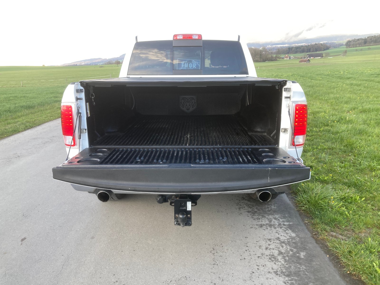 DODGE Ram V8 1500 Laramie, Petrol, Second hand / Used, Automatic - 7