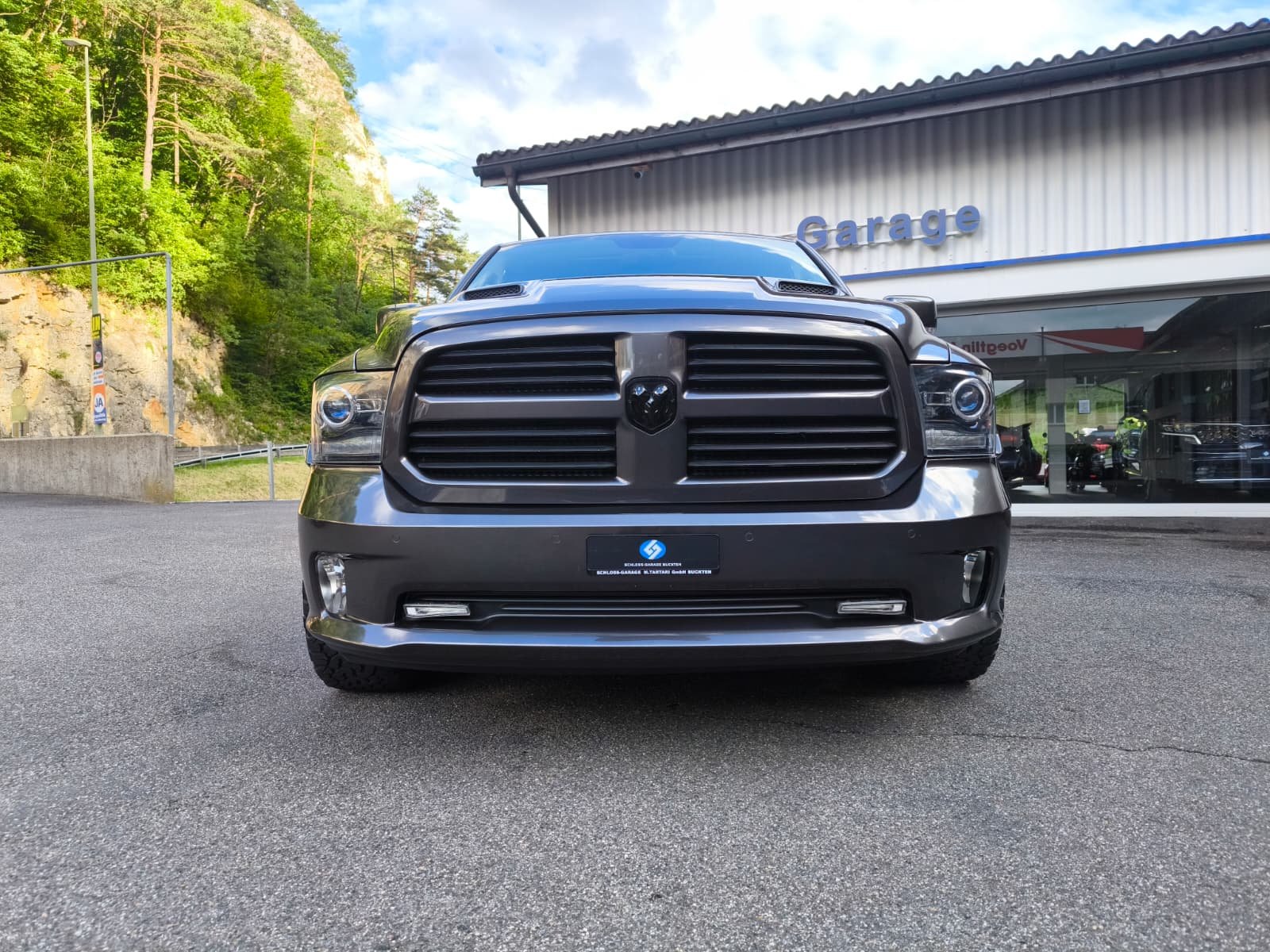 DODGE Ram 1500 Sport 5.7L V8, Benzin, Occasion / Gebraucht, Automatik - 5