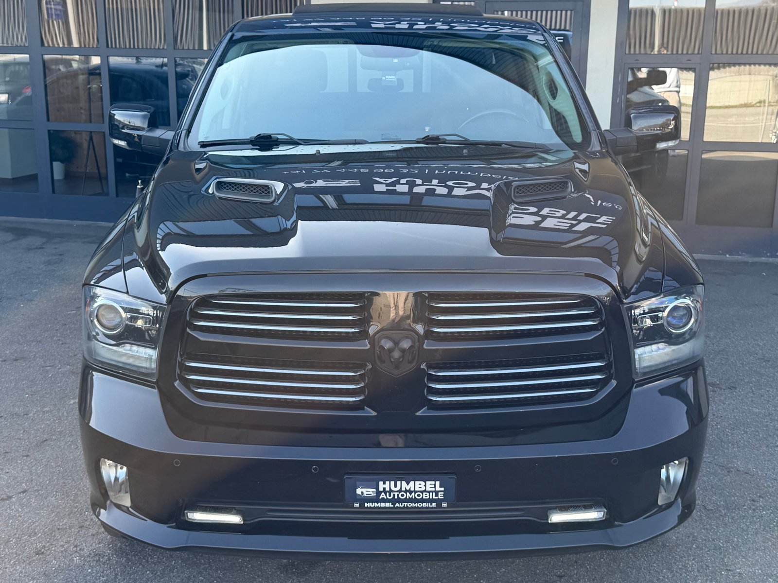 DODGE Ram 1500, Benzin, Occasion / Gebraucht, Automatik - 2