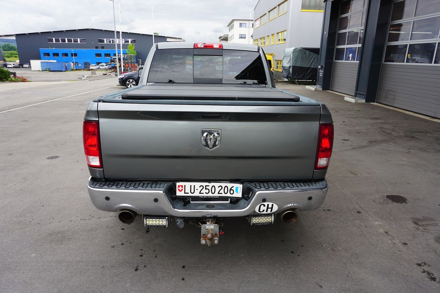 DODGE Ram Laramie, Petrol, Second hand / Used, Automatic - 4