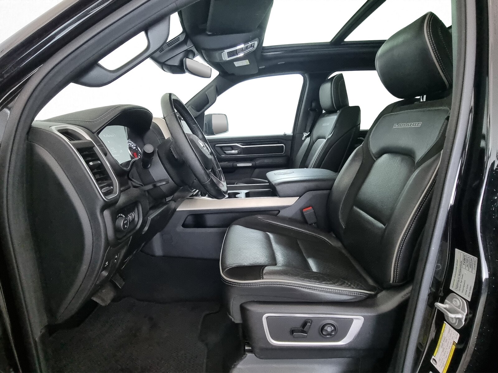 DODGE RAM 1500 Crew Cab Laramie Sport Black Paket · 5.7L, Essence, Occasion / Utilisé, Automatique - 6