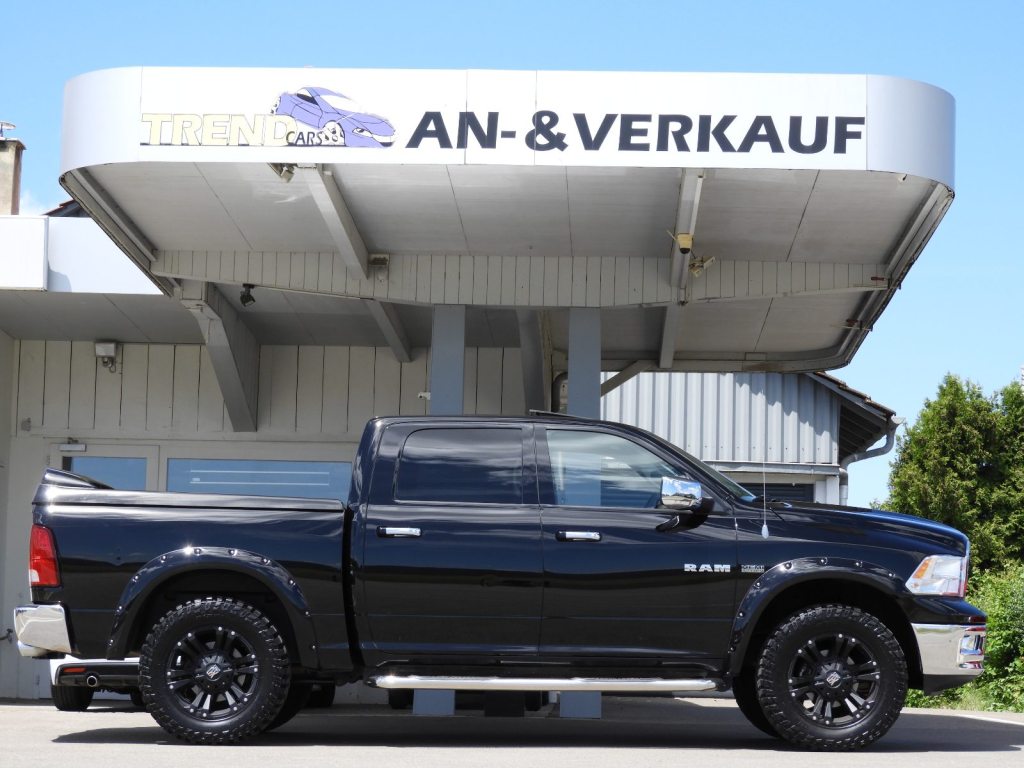 DODGE RAM 1500 Laramie 5.7 V8 HEMI CrewCab Monster Jeep, Benzin, Occasion / Gebraucht, Automatik - 5