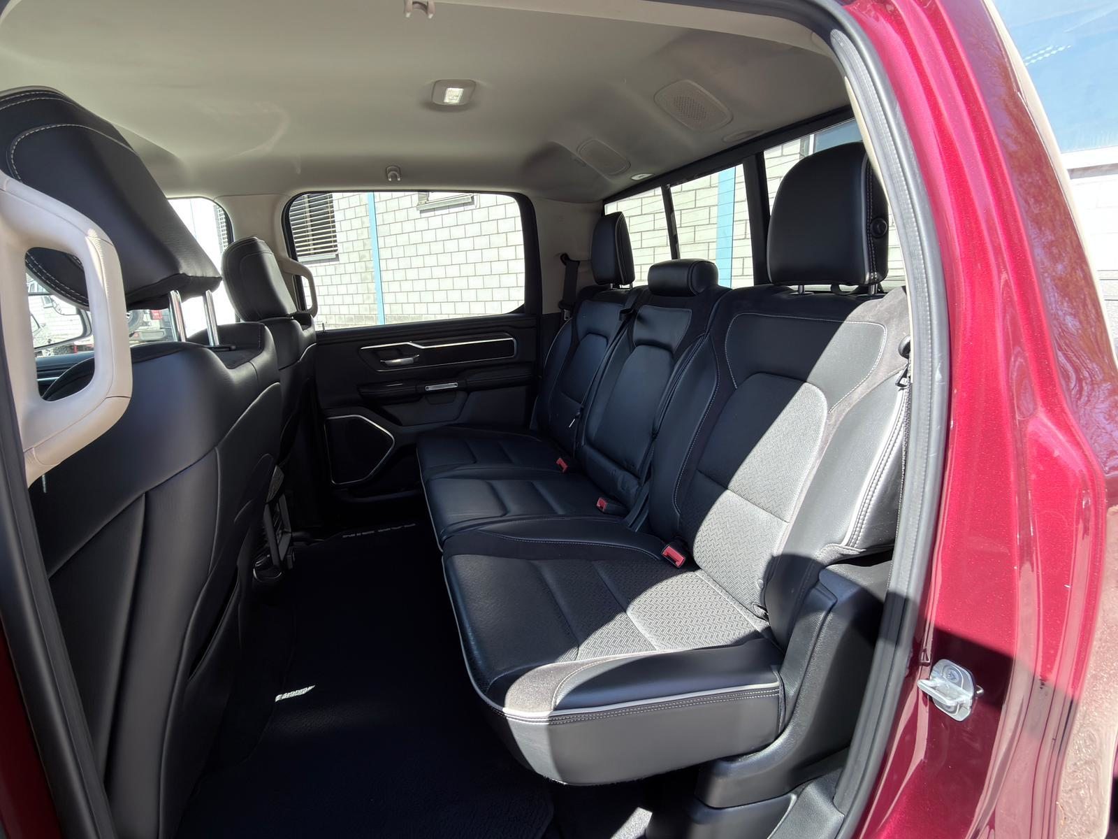 DODGE RAM CREW CAB 5.7 HEMI 4x4 SATTELKUPPLUNG, Essence, Occasion / Utilisé, Automatique - 7