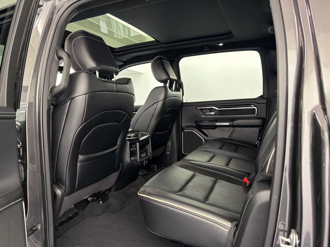 DODGE RAM 1500 3.0 EcoDiesel Laramie, Diesel, Occasion / Gebraucht - 7